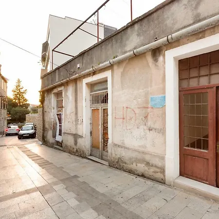 Roko Luxury 1 Gostinjska kuća 4*