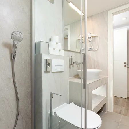 Gostinjska kuća Roko Luxury 1